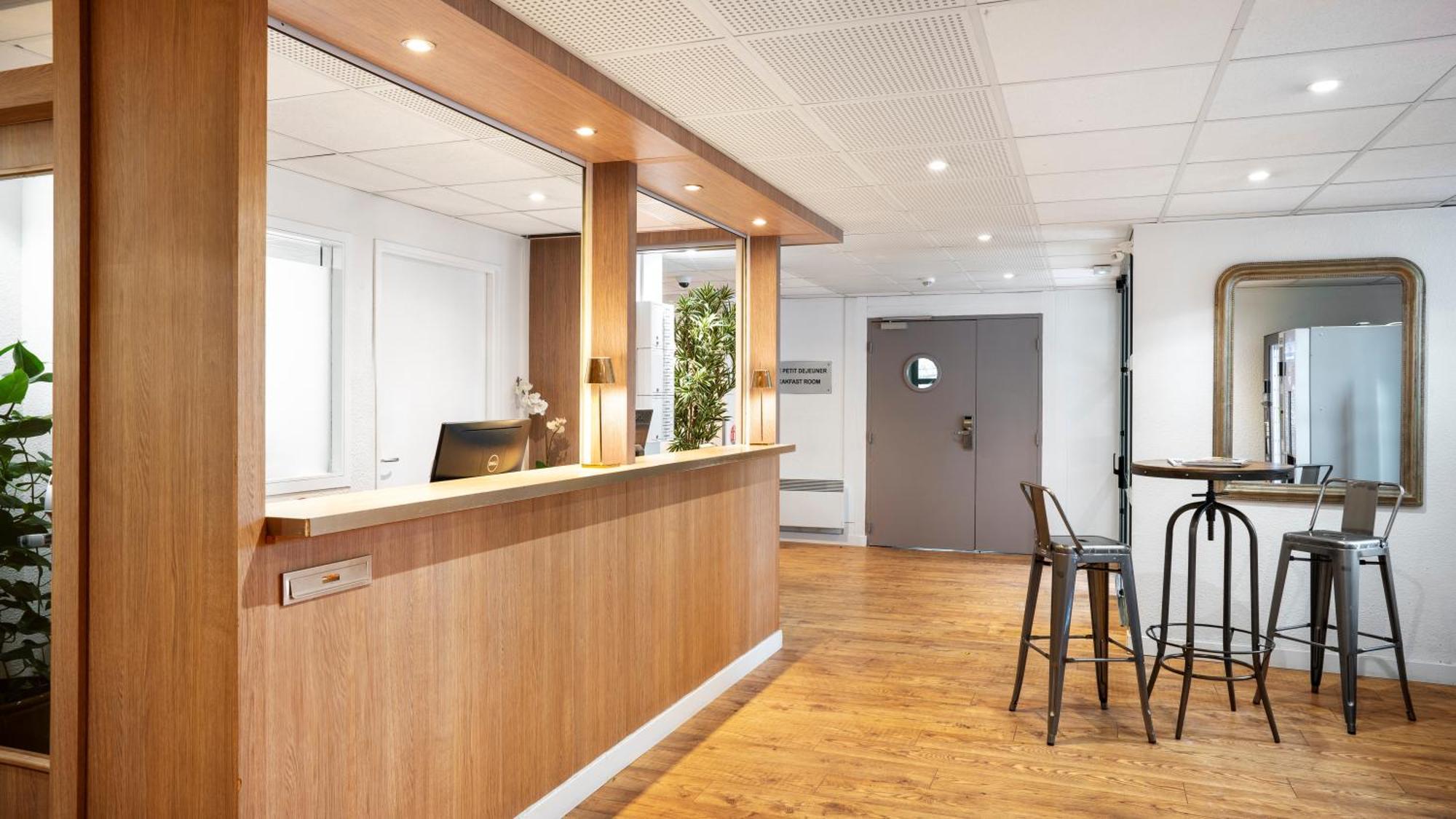 Sejours & Affaires Serris Rive Gauche Aparthotel