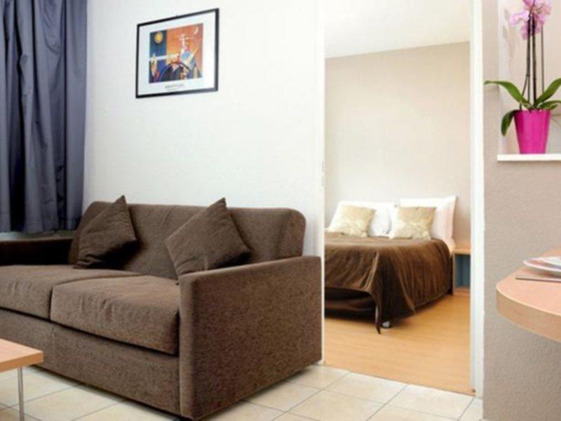 Aparthotel Sejours & Affaires Serris Rive Gauche 3*